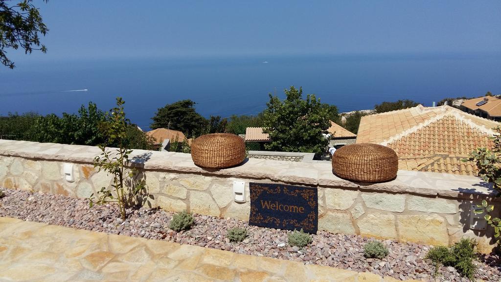Villa Lilium Athanion Bagian luar foto