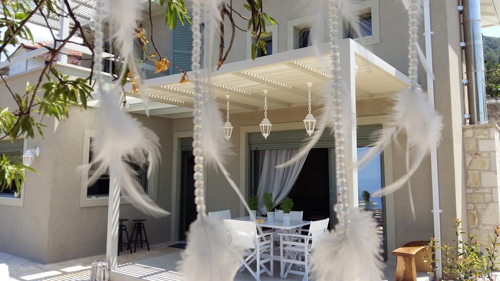 Villa Lilium Athanion Bagian luar foto